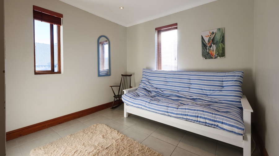 5 Bedroom Property for Sale in Bredasdorp Western Cape
